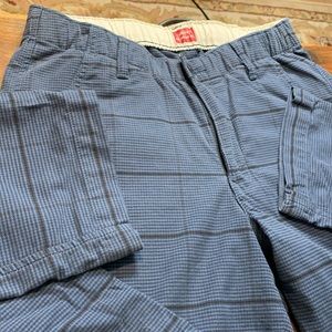 NWOT Levi’s Elastic Drawstring Chino’s size small (30/30)